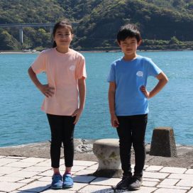 Alternative view of Yamaga Blanks Original Logo T-Shirt For Boys & Girls